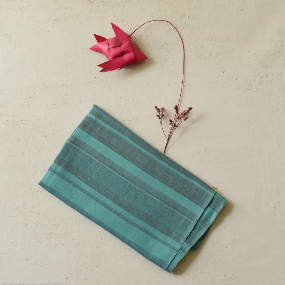 Buy Himalayan Handloom Cotton Stole - Green