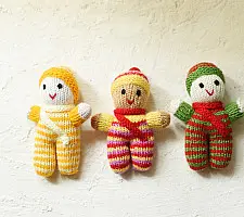 Guppy | Himalayan Knitted Woolen Soft Toy - Doll (Four Color Options)