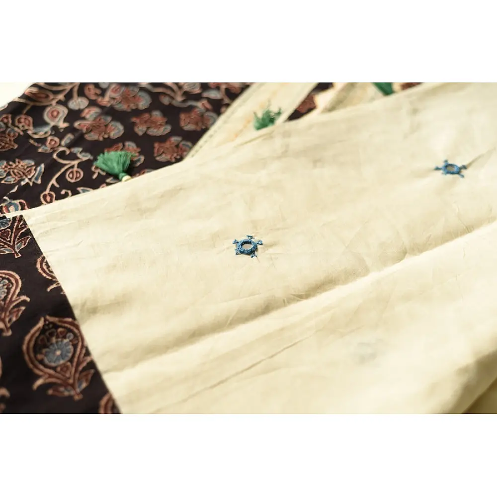 Cotton Ajrakh Applique Saree - Off White