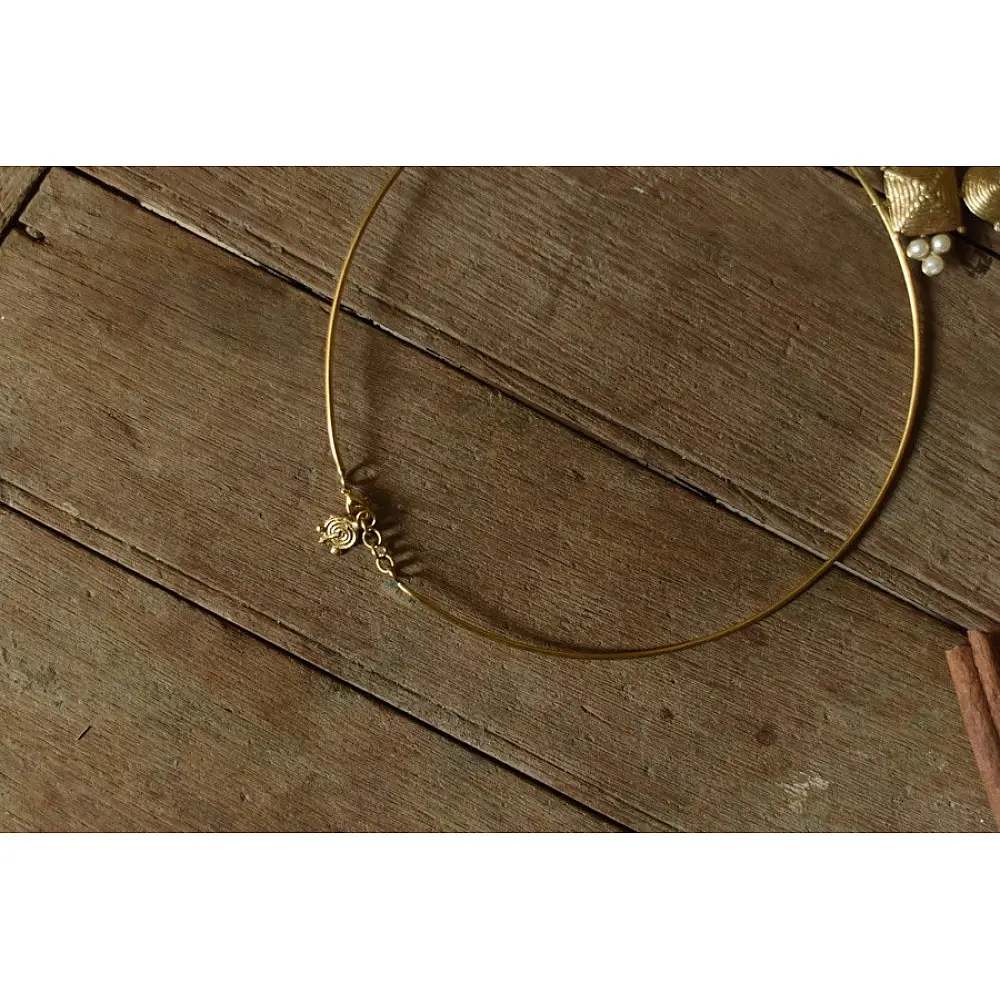 Prabha . प्रभा ❄ Brass Dhokra Handmade Hasali Choker / Hasali Necklace