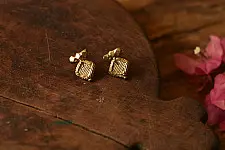 Prabha . प्रभा | Handmade Brass Earring - Dhokra Stud