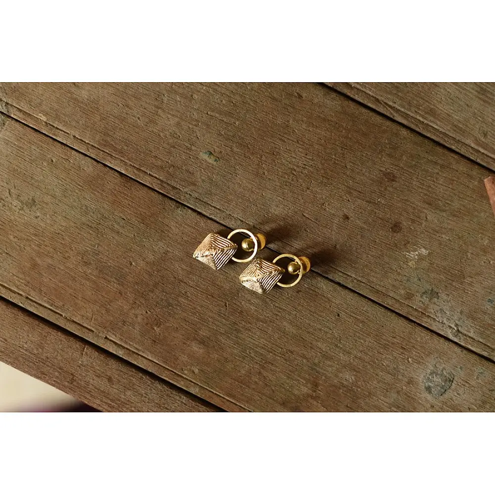 Prabha . प्रभा ❄ Brass Dhokra Stud Earring