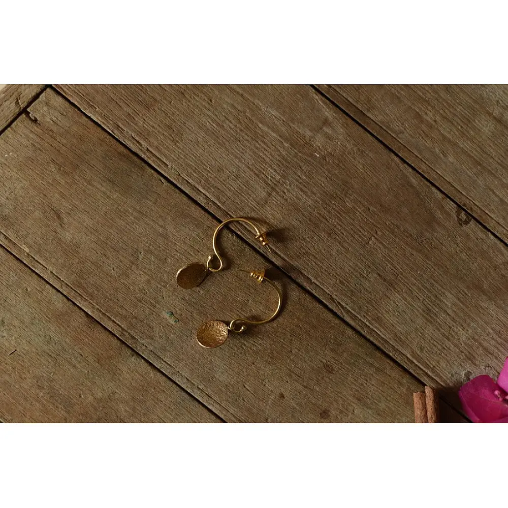 Prabha . प्रभा ❄ Handmade Brass Dhokra Earring - Dangler 