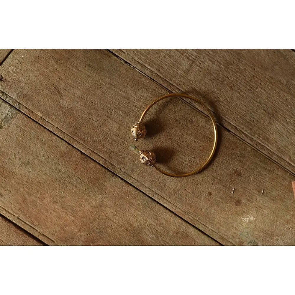 Prabha . प्रभा ❄ Brass Dhokra Bangle 29