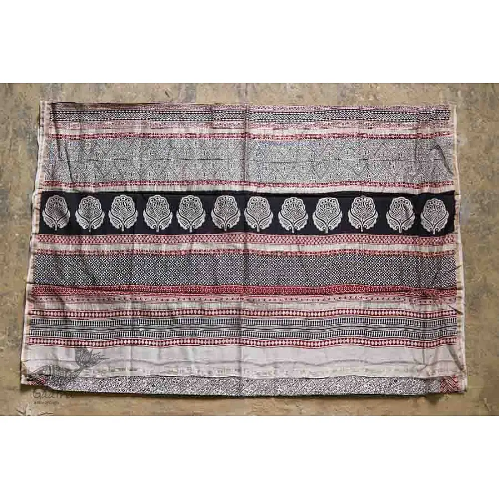 Buy Block Print Marigold flower motif Saree