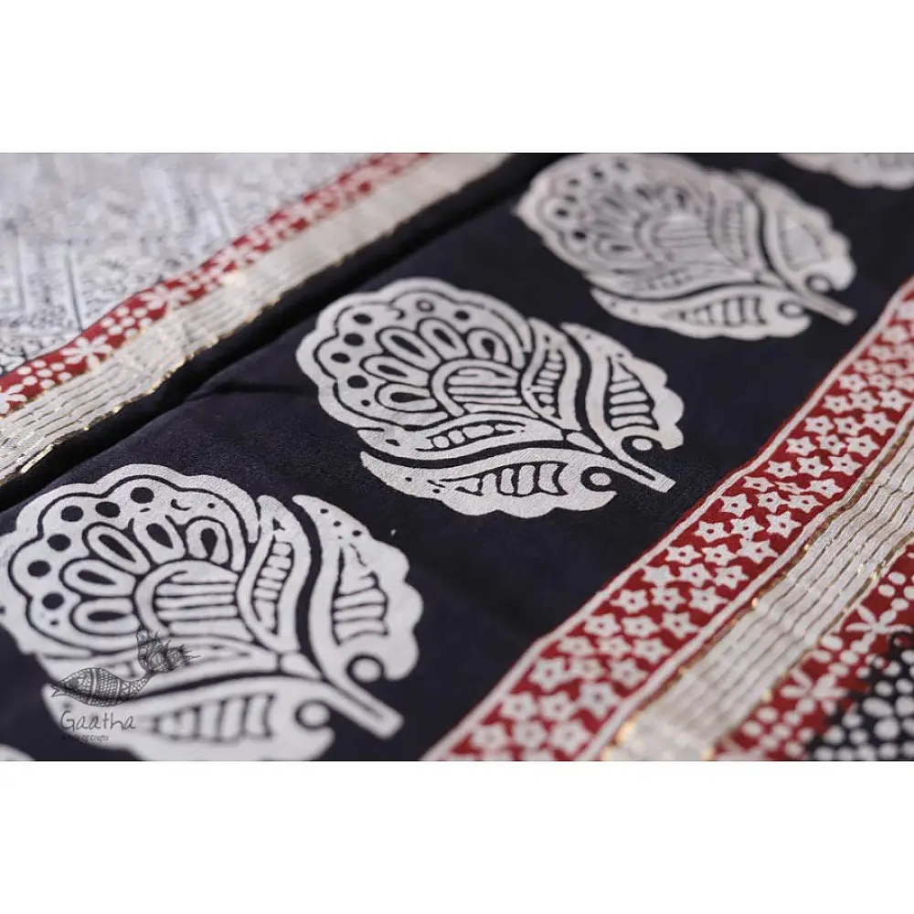 Buy Block Print Marigold flower motif Saree