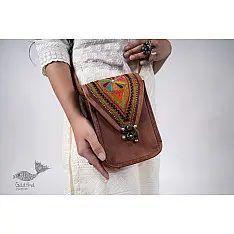 Leather Sling Bag ⌘ 3