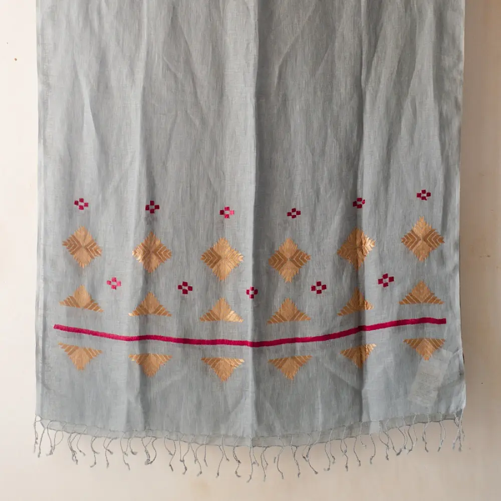 Shop Hand Embroidered Phulkari Linen Dupatta