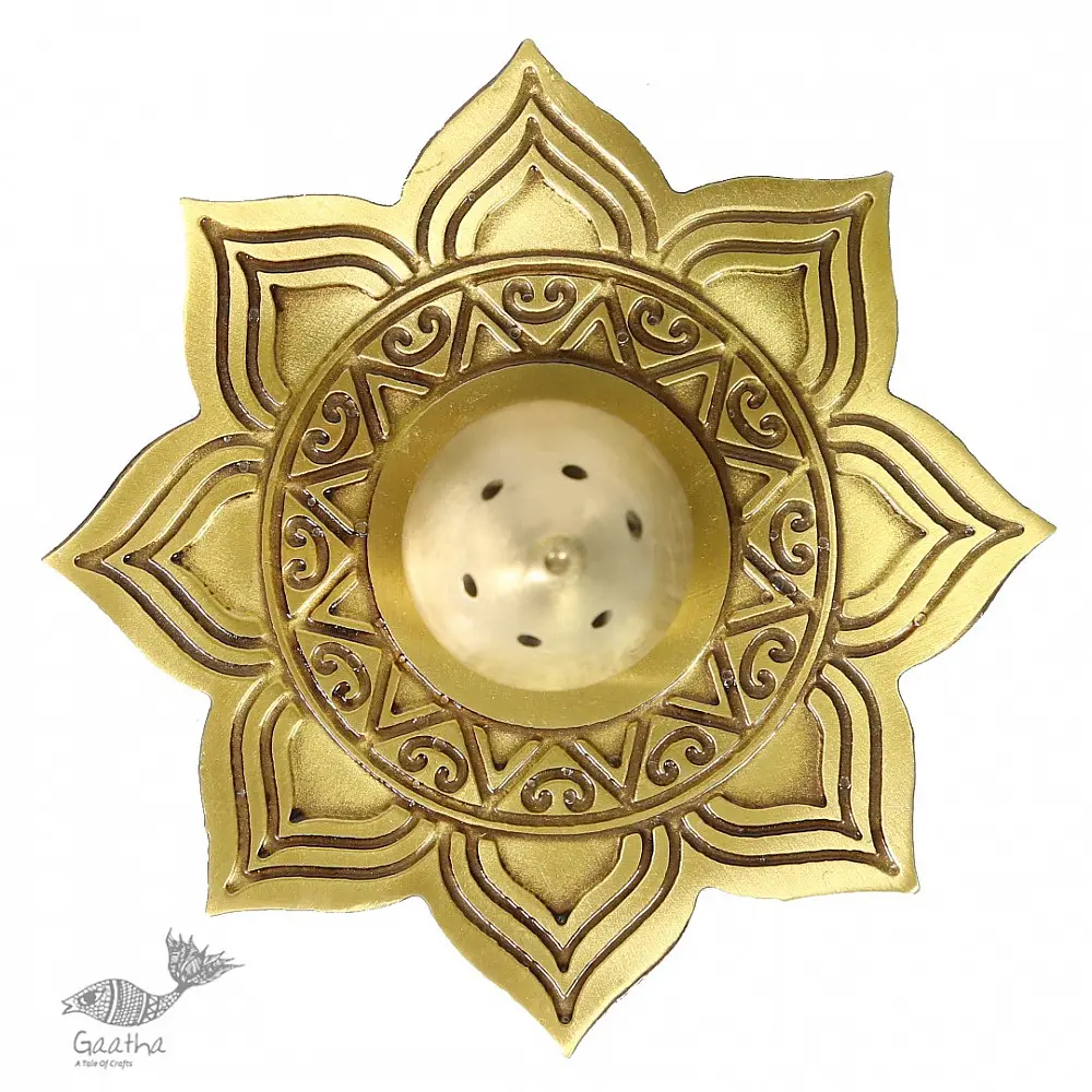 Nakshikathaa ✠ Incense Holder Gold ✠ 9