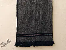 Cozy throws { B4 }