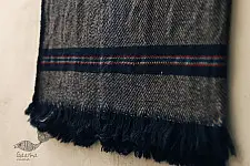 Cozy throws from Uttrakhand | Brack / Grey