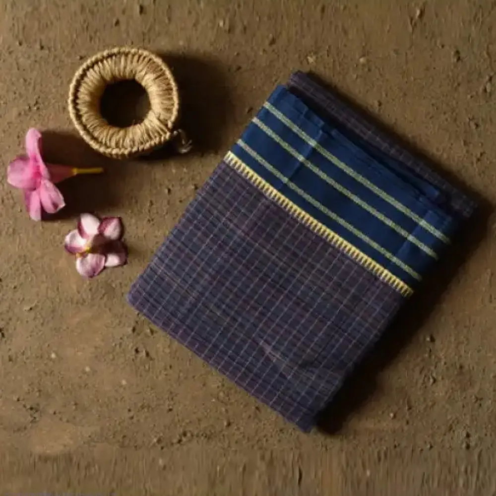 shop handwoven narayanpet cotton Purple Checks saree