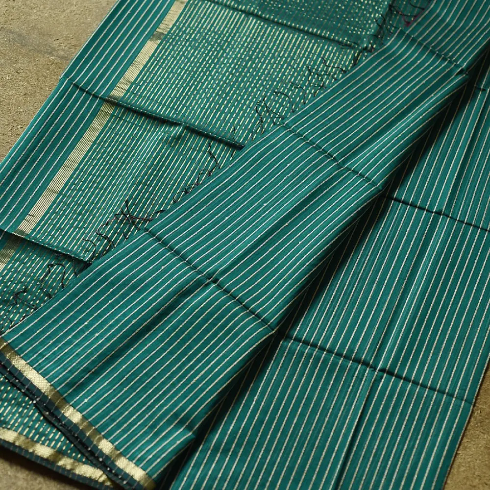 buy Handloom Maheshwari Silk bottle green Saree