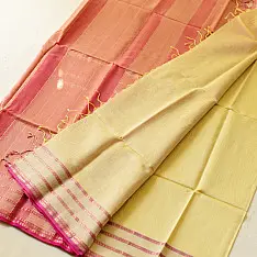 Pavitra . पवित्रा | Handwoven Maheshwari Silk Saree