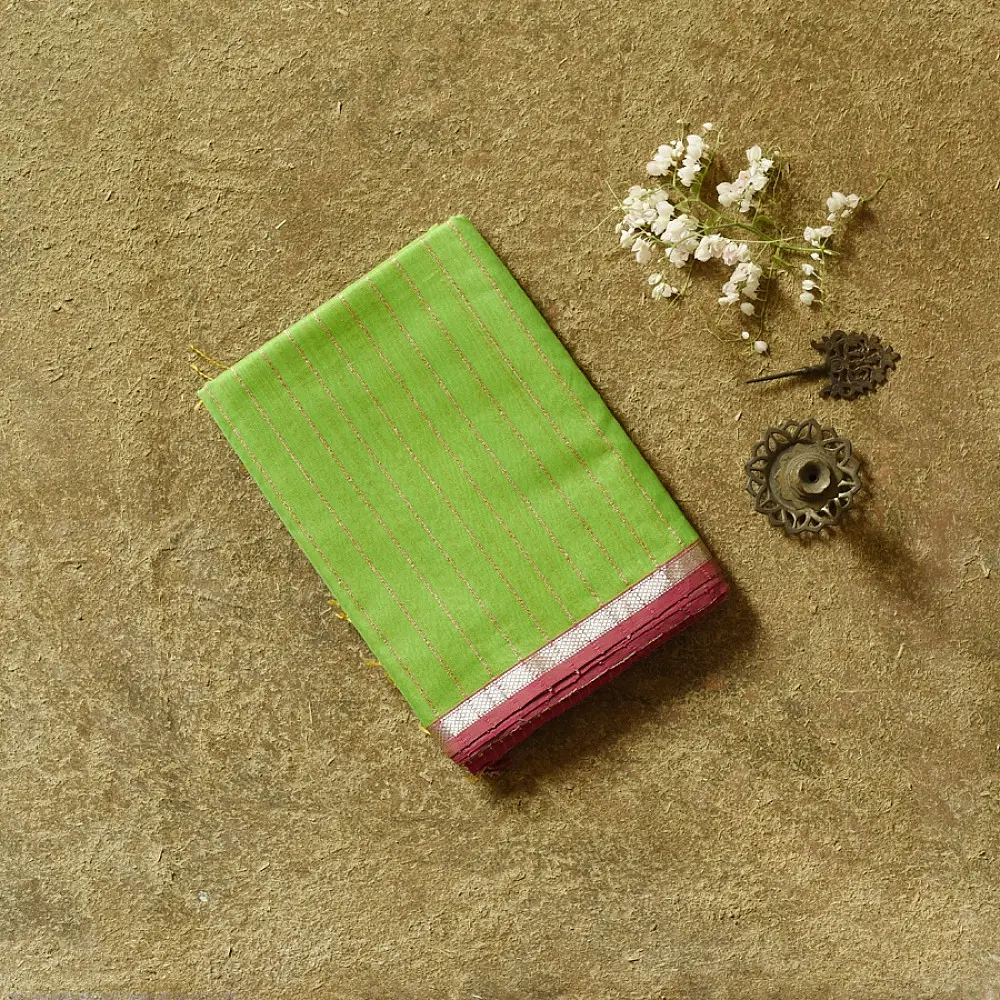 buy Handloom Parrot green Maheshwari Silk Zari Saree