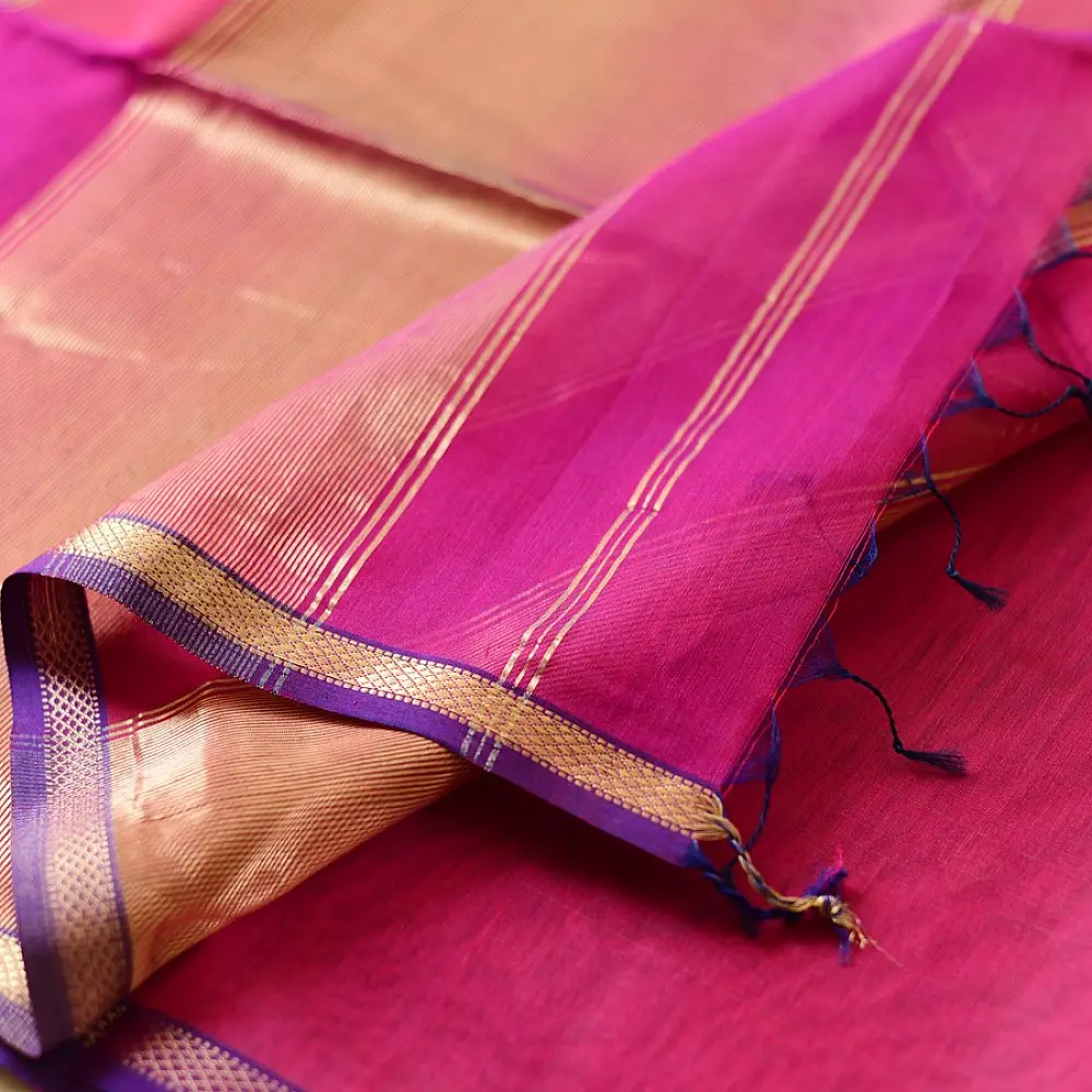 buy Zari Border Maheshwari Silk Saree ~ Rani Pink