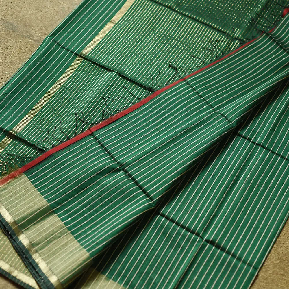 buy Chatni green colour Handloom Maheshwari Silk Saree