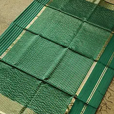 Pavitra . Handloom Maheshwari Silk Saree | Kosa Stripe + Zari | Chatni green
