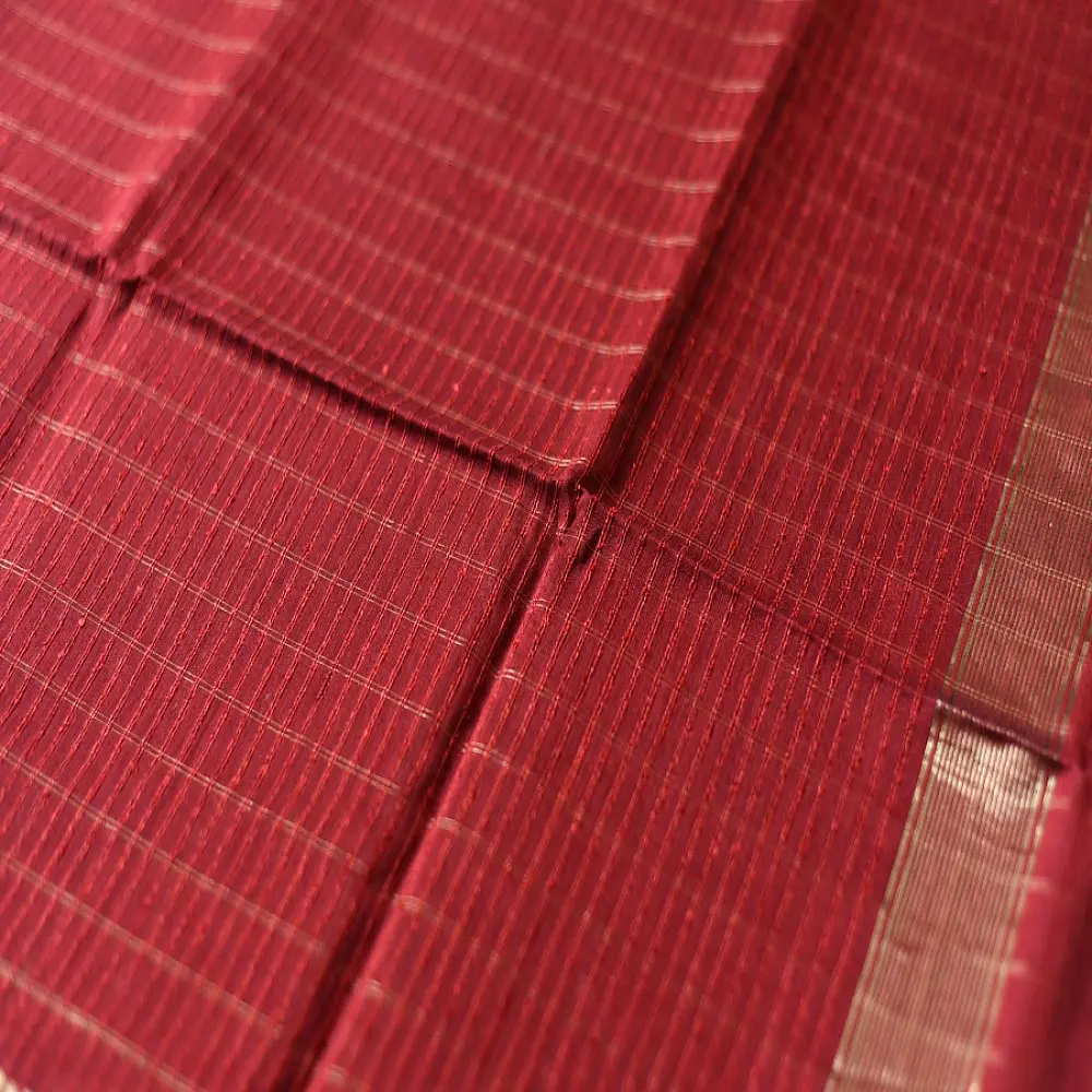 buy Handloom Maheshwari Silk Saree Bright Red and Green