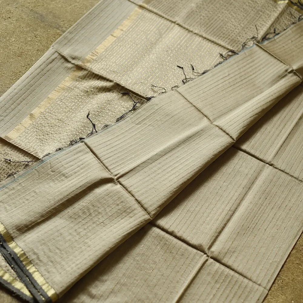 buy Handloom Maheshwari Silk ~ Stripe Zari Saree