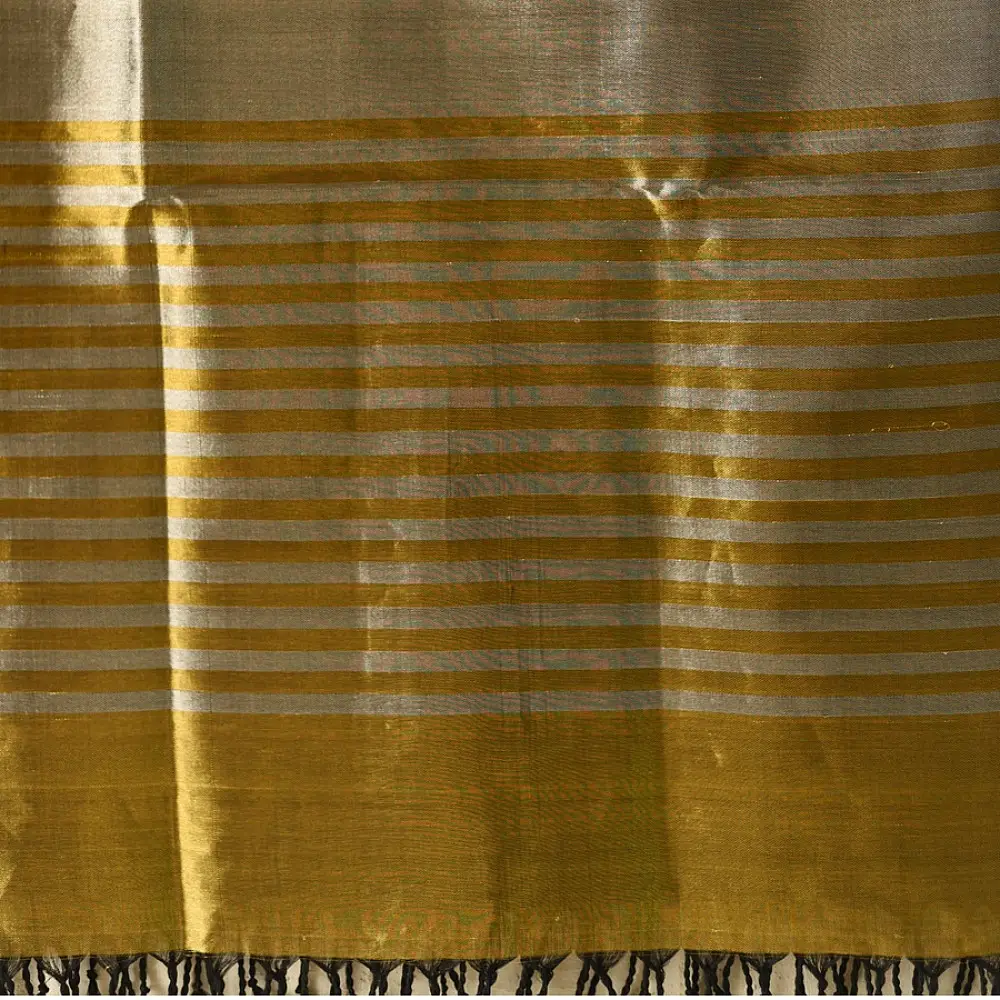 shop Maheshwari Handloom Dress Material (Top & Dupatta) - Golden & Silver