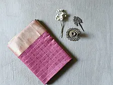 Pavitra . पवित्रा | Handloom Maheshwari Silk Saree ~ Checks Mauve Pink