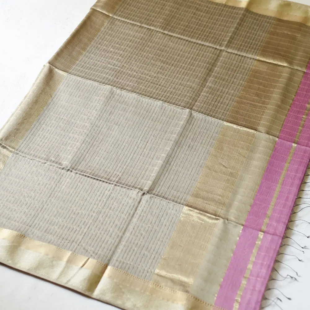buy Handloom Maheshwari Silk Checks Saree ~ Mauve Pink