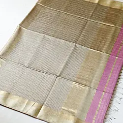Pavitra . पवित्रा | Handloom Maheshwari Silk Saree ~ Checks Mauve Pink