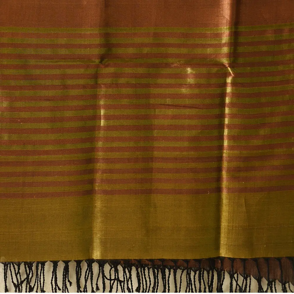 Buy Festive zari Handloom Maheshwari Top & Dupatta 
