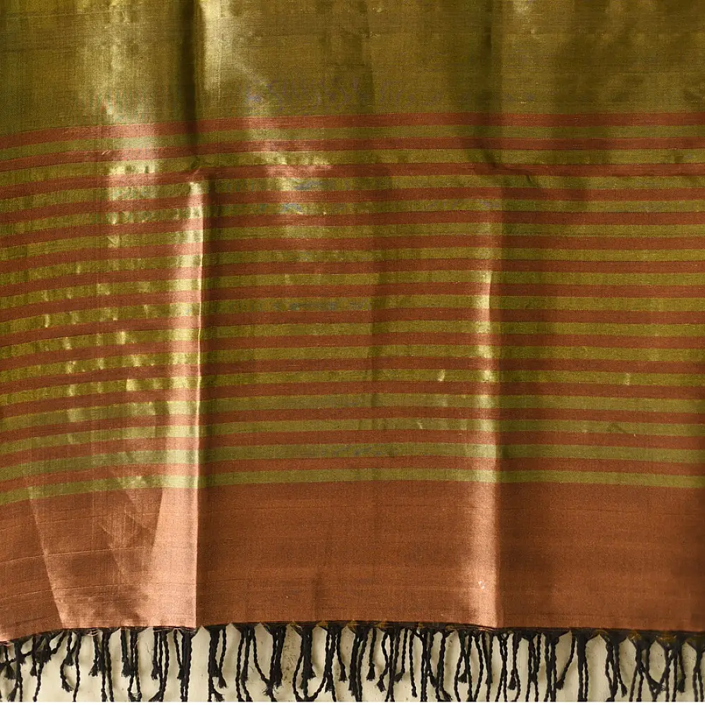 Buy Festive zari Handloom Maheshwari Top & Dupatta 