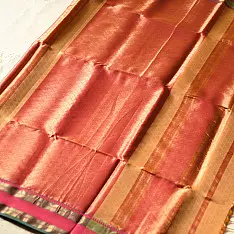 Pavitra . पवित्रा | Handwoven Maheshwari Silk & Zari Saree  (Zari Brocade)