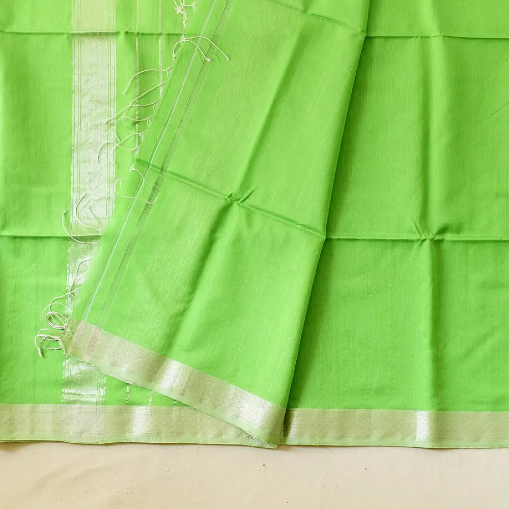 buy Handloom Silver Zari Border Maheshwari Saree ~ Green