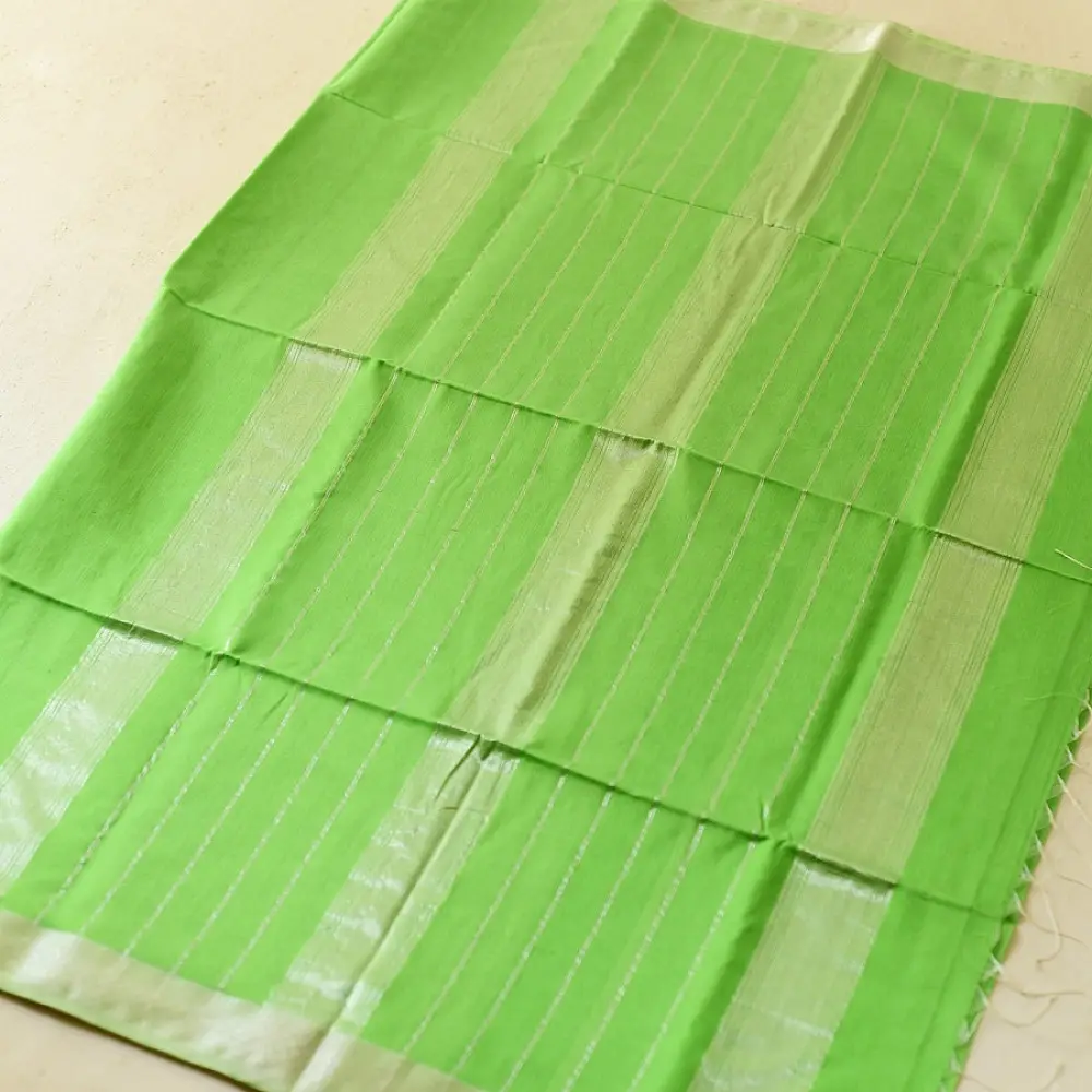 buy Handloom Silver Zari Border Maheshwari Saree ~ Green