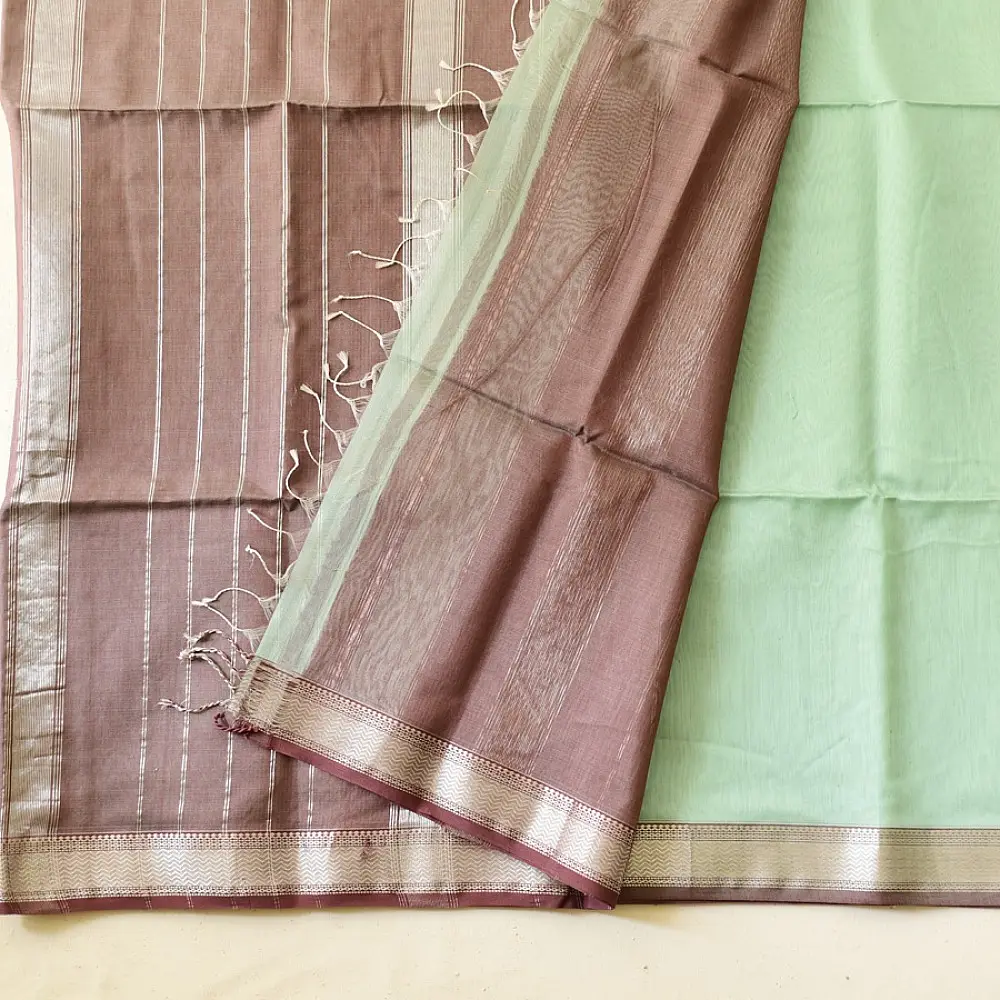 buy Zari Border Maheshwari Silk Pistachio Green Handloom Saree