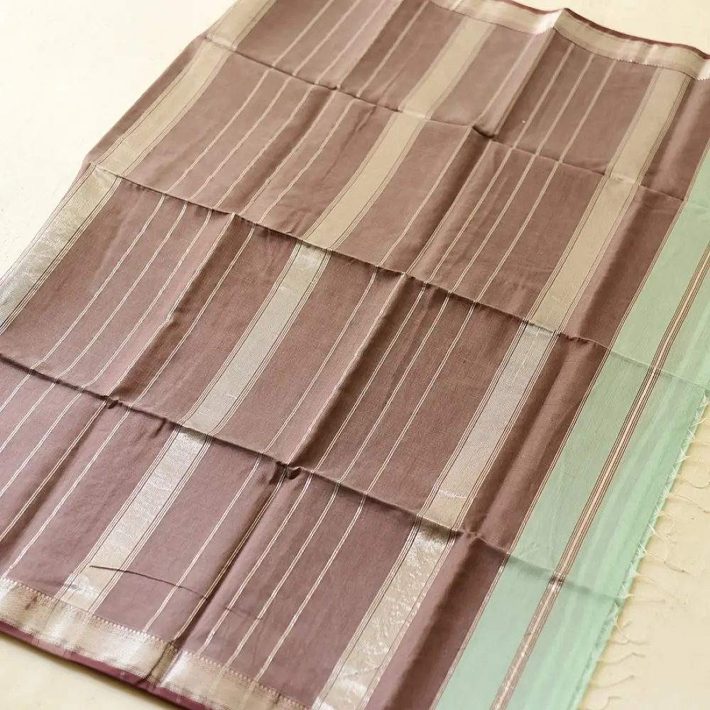 buy Zari Border Maheshwari Silk Pistachio Green Handloom Saree
