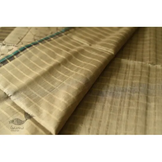 buy Handwoven Maheshwari Saree With Zari Border & Checks