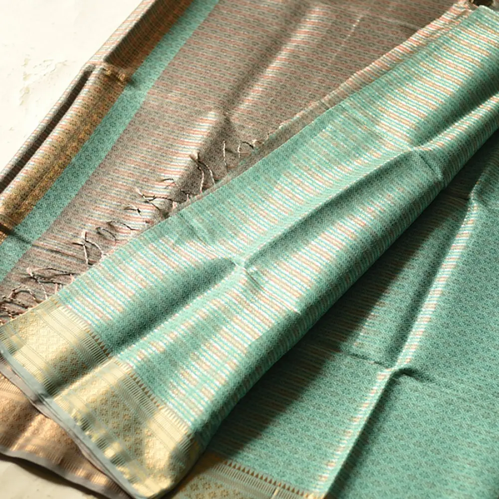 buy  Exclusive Handloom Maheshwari Saree 