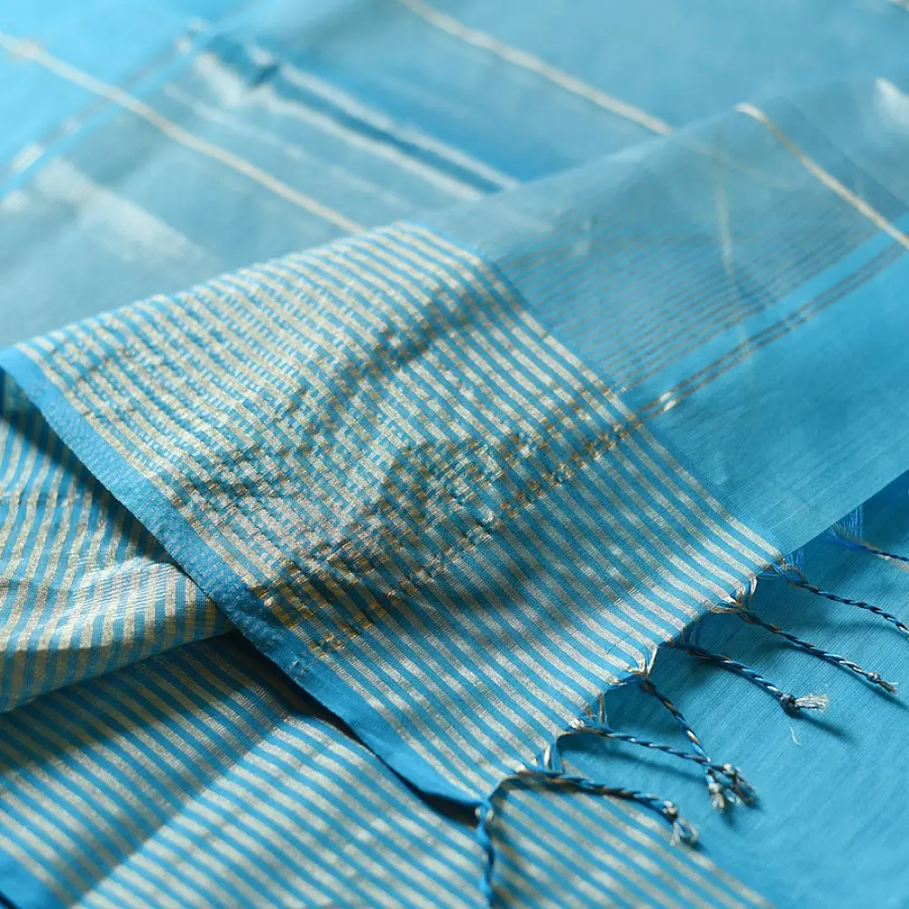 buy Handloom Maheshwari Silk Sky Blue Saree ~ Zari Stripe Pallu