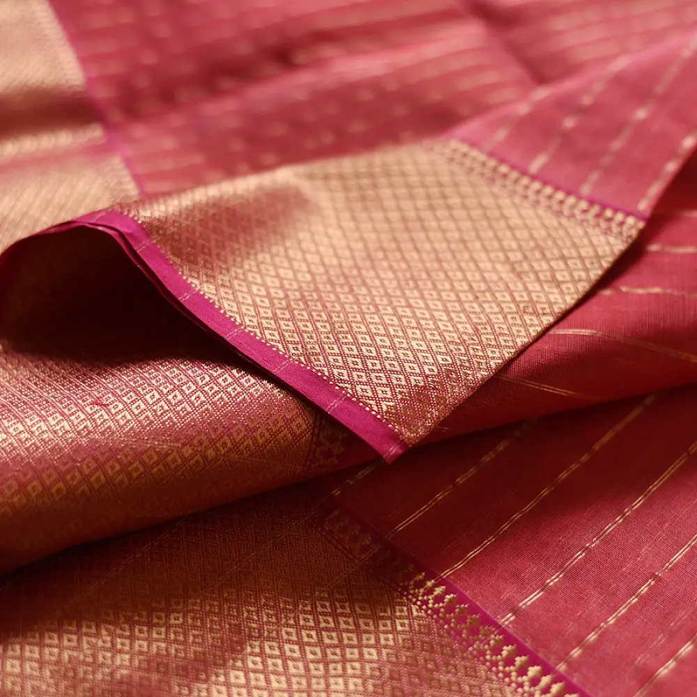buy Handloom Maheshwari Silk Saree | Heavy Zari Border