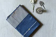 Pavitra . पवित्रा | Handloom Maheshwari Silk Saree ~ Blue / Zari Pallu