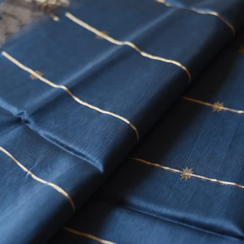 buy Handloom Maheshwari Silk Saree ~ Zari Pallu