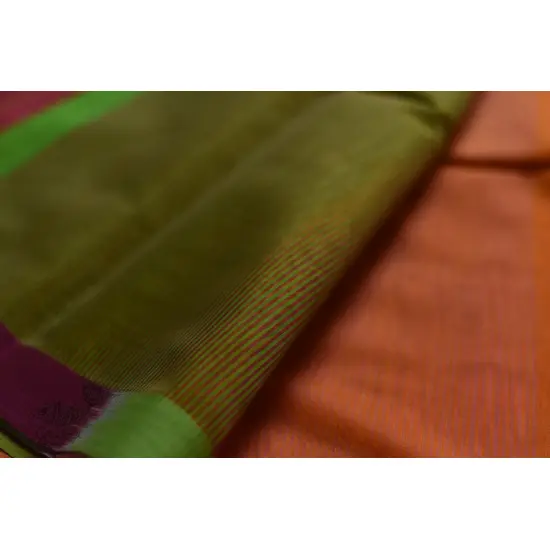 maheshwari handloom silk perrot green saree