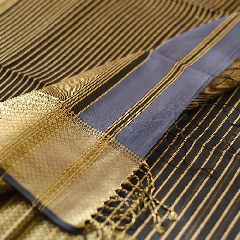 buy Handloom Maheshwari Silk - Zari Stripe in Grey Saree