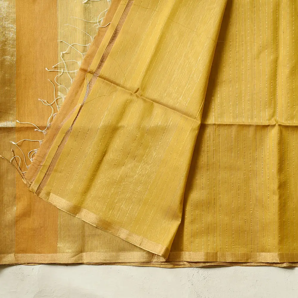 buy Handloom Maheshwari Silk Beige Saree - Half-Half Golden Zari Weaving