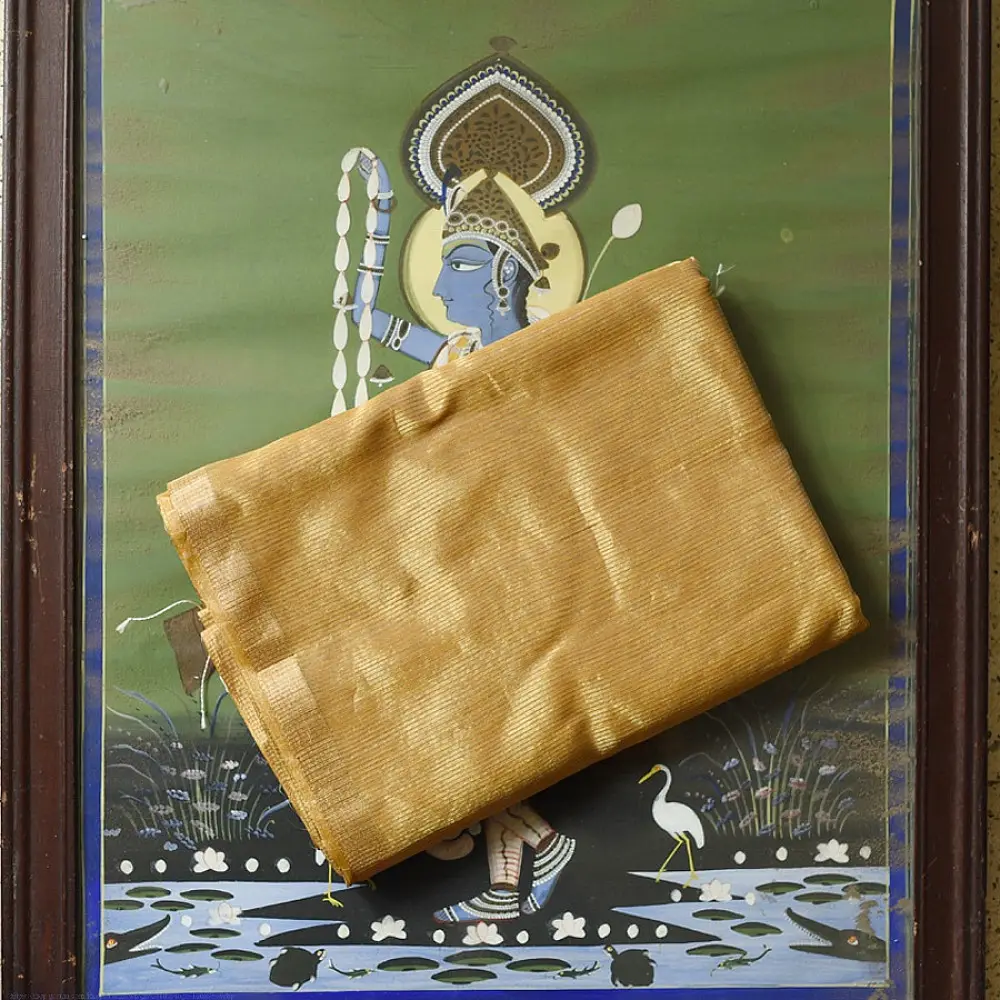buy Handloom Maheshwari Silk Beige Saree - Half-Half Golden Zari Weaving