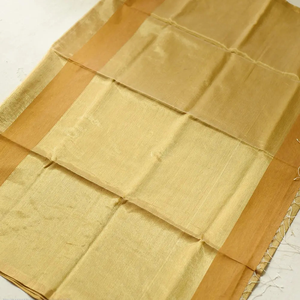 buy Handloom Maheshwari Silk Beige Saree - Half-Half Golden Zari Weaving