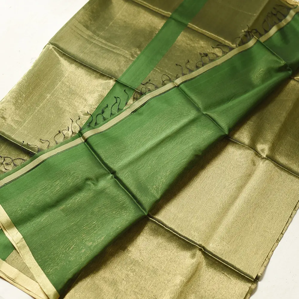 buy Handloom Maheshwari Silk Green Saree - Half-Half Golden Zari Weaving
