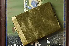 Colors of Devotion | Handloom Maheshwari Silk Green Saree - Half-Half Golden Zari Weaving