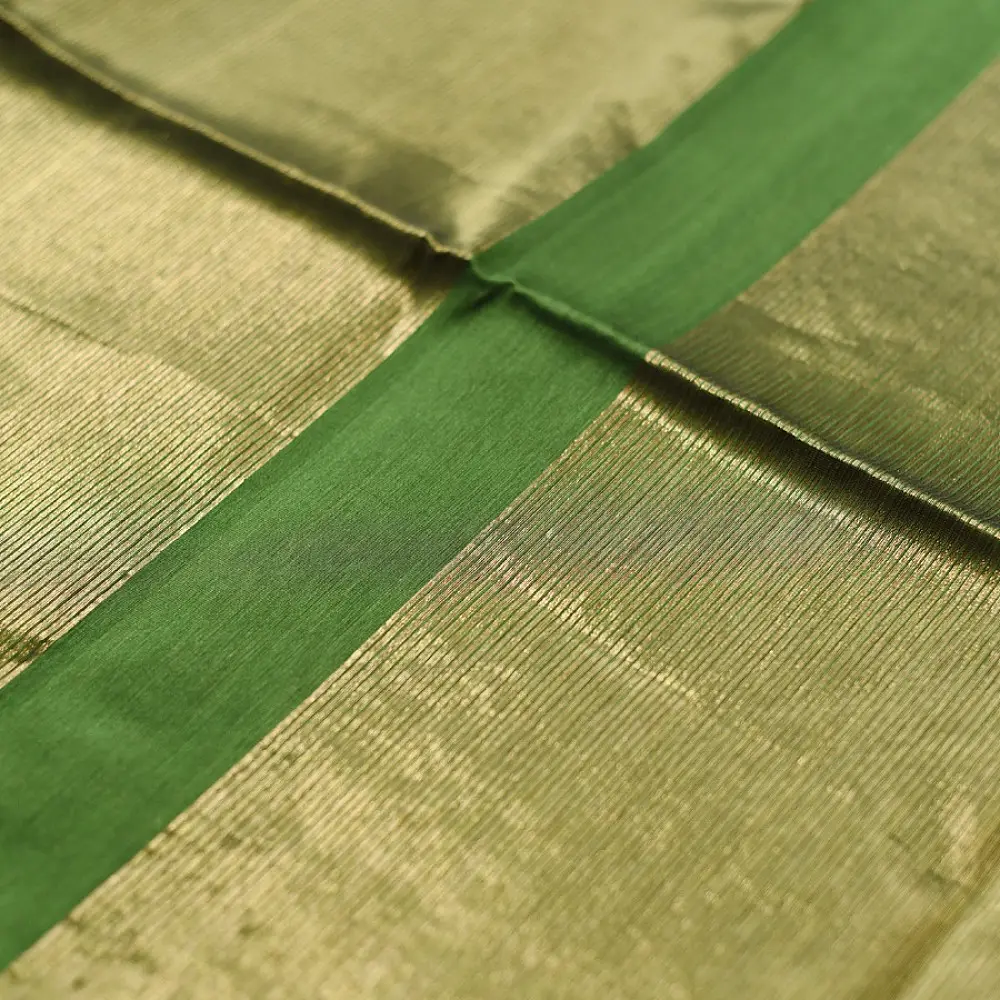 buy Handloom Maheshwari Silk Green Saree - Half-Half Golden Zari Weaving