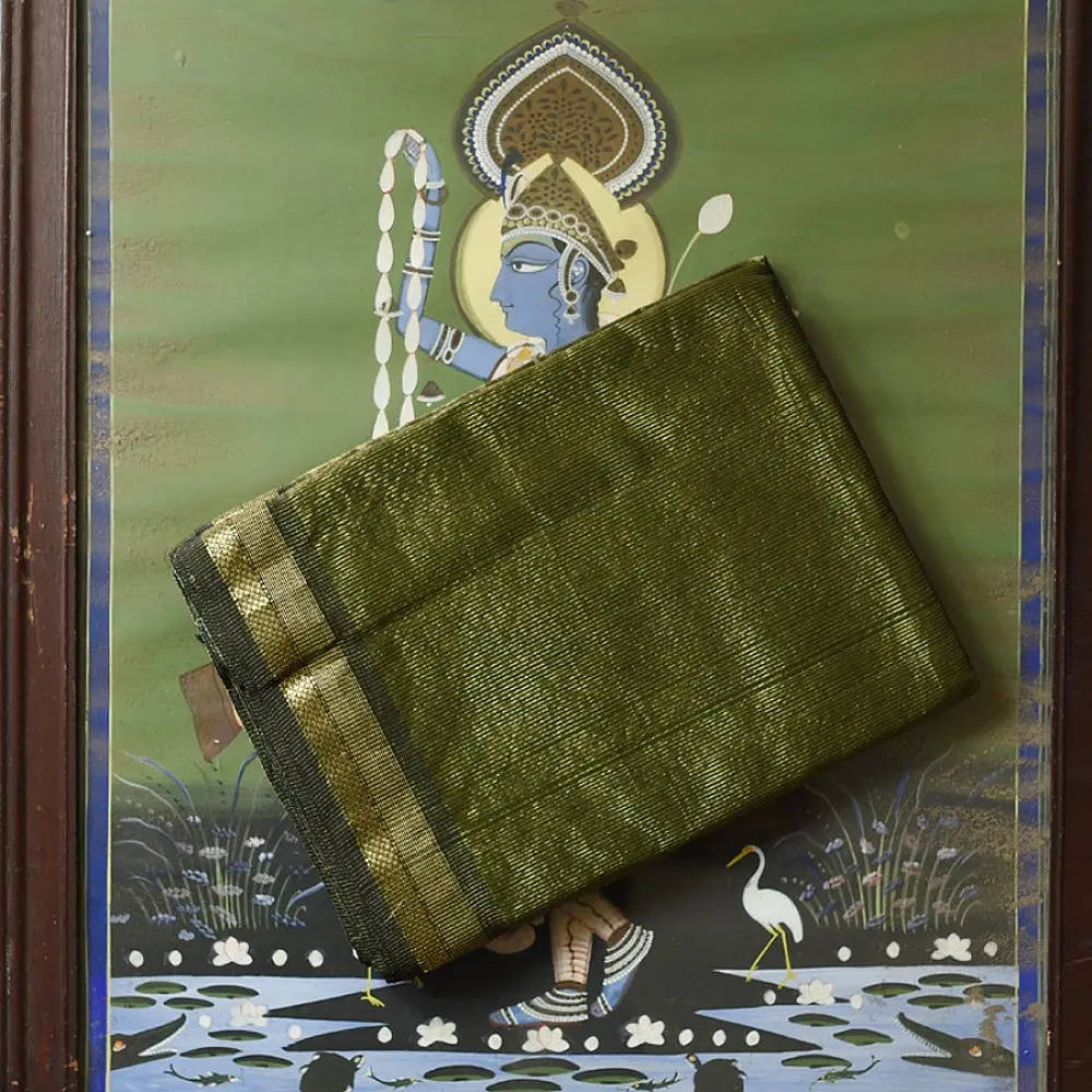 buy Handloom Maheshwari Silk Mehndi Green Saree - Half-Half Golden Zari Weaving 